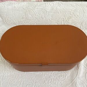 Dyson brown case presentation case for your hair dryer​​​